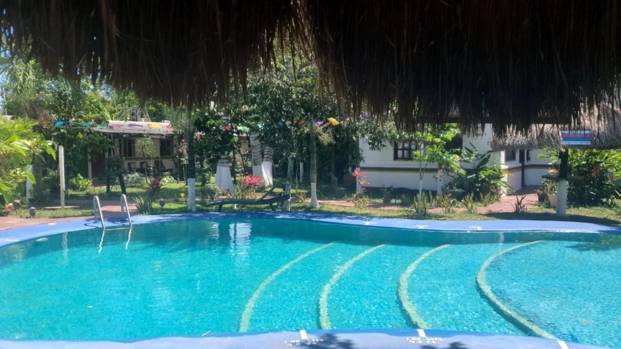 Cabanas Colibri Bacalar Esterno foto
